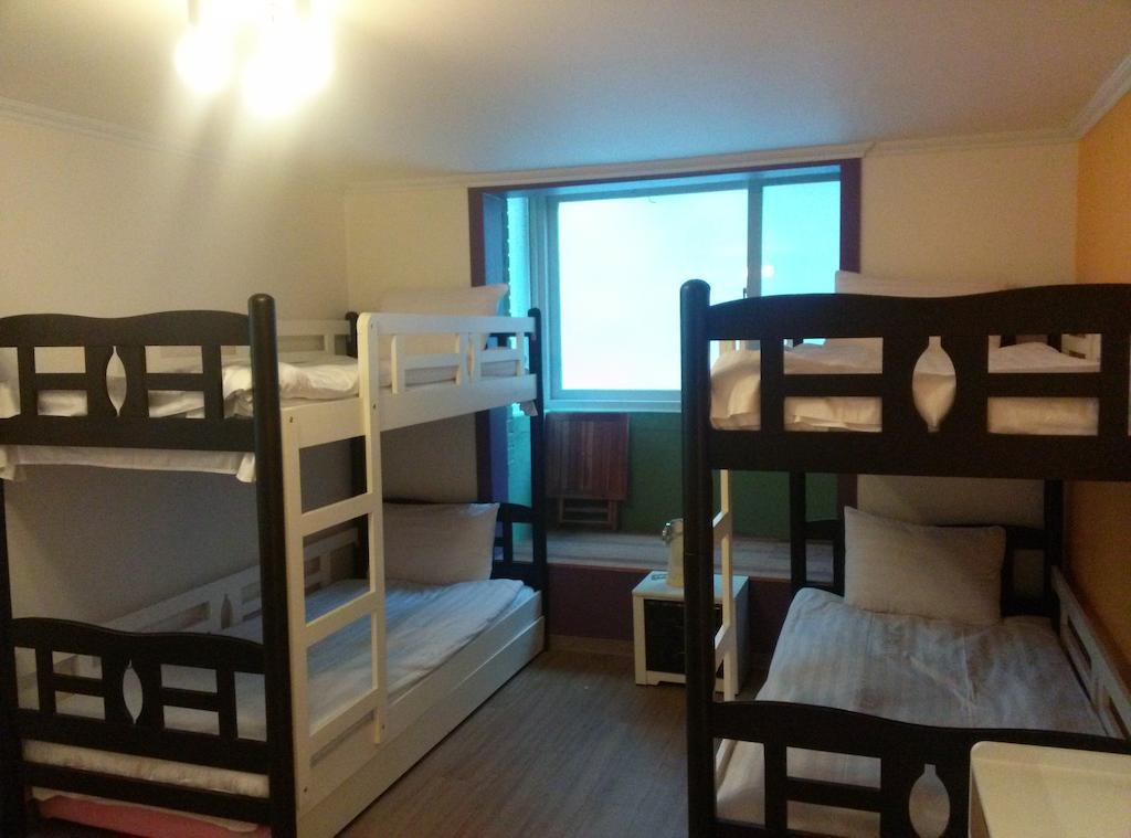 Moon Hostel Сеул Екстер'єр фото